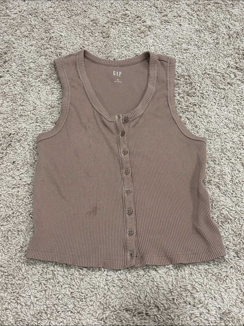 GAP Ribbed Button-Front Tank Top in Taupe